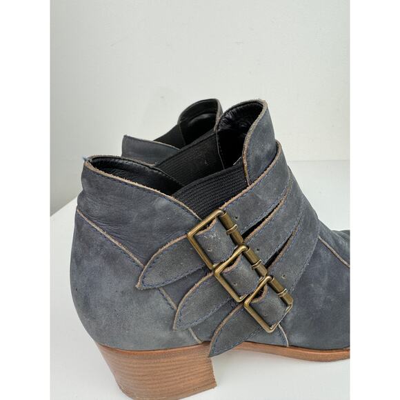 MODERN VICE NYC Made Blue Suede Triple Buckle Pointed Toe Chloe Booties Size 38 - Picture 9 of 9